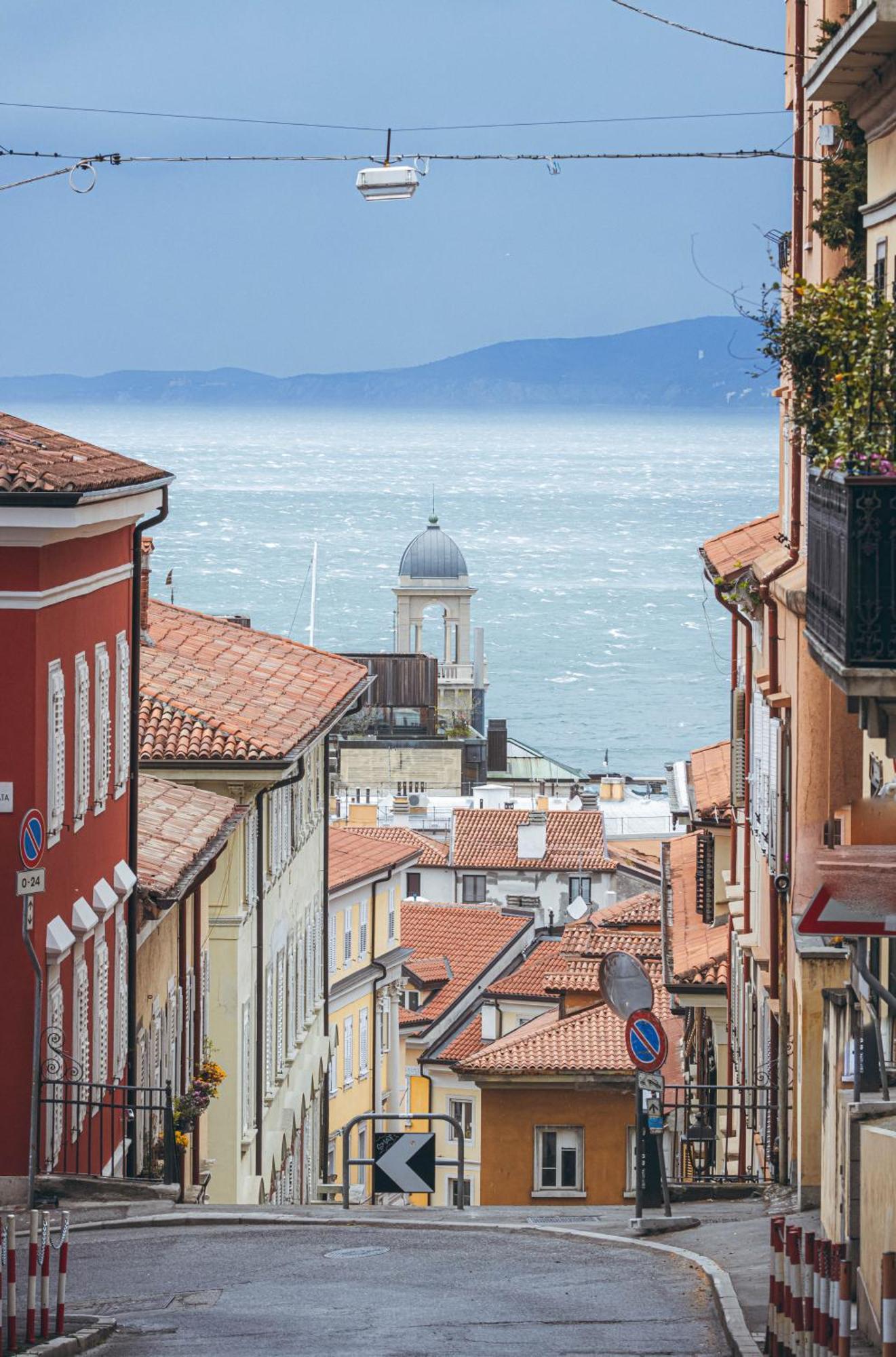 Mansarda Piazza Venezia Daire Trieste Dış mekan fotoğraf